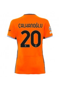 Fotbalové Dres Inter Milan Hakan Calhanoglu #20 Dámské Třetí Oblečení 2023-24 Krátký Rukáv